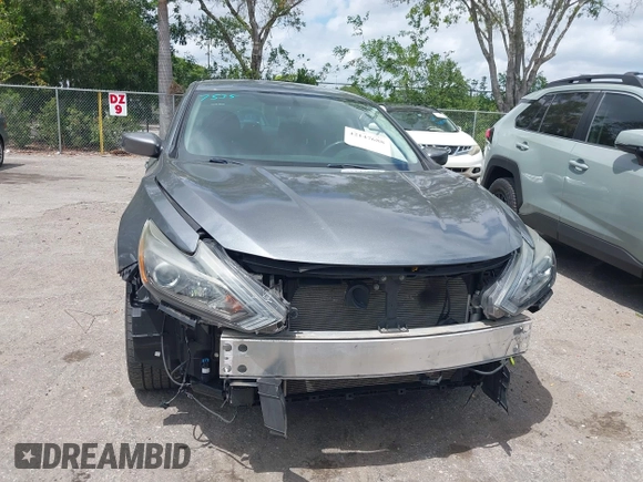 2018 Nissan Altima SV with VIN 1N4AL3AP8JC187535, listed as a IAAI auction lot 42147688 with 71,089 mi miles and . Bid and sale history available at carsss.com. Image 6.
