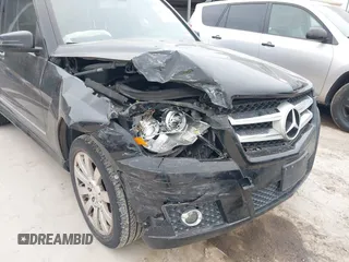 2012 Mercedes-Benz GLK with VIN WDCGG5GB7CF733494, listed as a IAAI auction lot 41933946 with 187,027 mi miles. Bid and sale history available at carsss.com. Image 6.