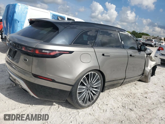 2018 Land Rover Range Rover Velar R-Dynamic HSE with VIN SALYM2RV3JA733200, listed as a Copart auction lot 61778605 with 62,912 mi miles and Clean title. Bid and sale history available at DreamBid. Image 3.
