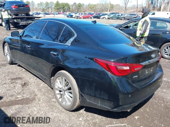 2024 Infiniti Q50 Luxe with VIN JN1EV7BR6RM632411, listed as a IAAI auction lot 41903452 with 5,623 mi miles and . Bid and sale history available at DreamBid. Image 3.