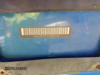 2006 MINI Hardtop S с VIN WMWRE33516TN25140, выставлен на аукционе IAAI как лот 42130574 с пробегом Не указан миль и . История ставок и продаж доступна на DreamBid. Изображение 9.
