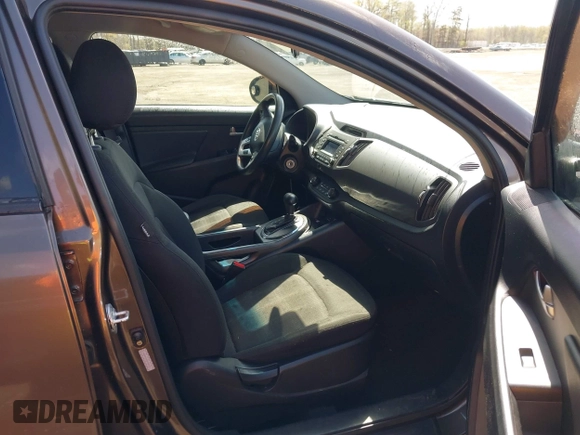 2012 Kia Sportage LX with VIN KNDPBCA27C7293143, listed as a IAAI auction lot 41980919 with 206,457 mi miles and . Bid and sale history available at DreamBid. Image 5.