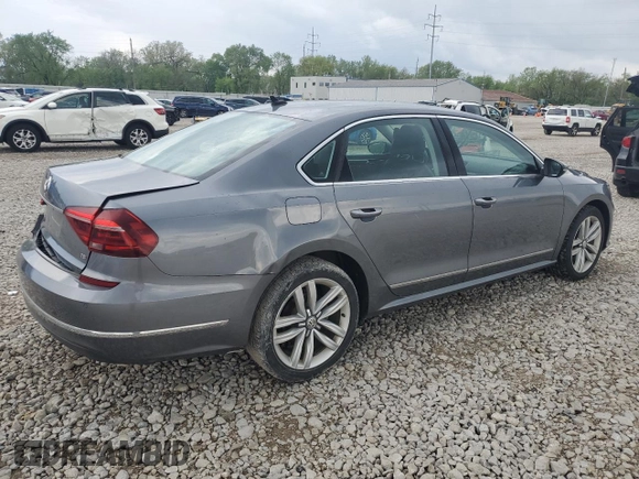 2017 Volkswagen Passat SE z VIN 1VWGT7A3XHC053786, wystawiony jako Copart lot #55421435 z przebiegiem 90 878 mil mil oraz Szkoda całkowita • Salvage title. Historia ofert i sprzedaży dostępna na DreamBid. Obrazek 3.