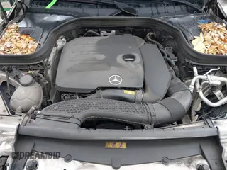2020 Mercedes-Benz GLC 300 z VIN WDC0G8EB0LF687206, wystawiony jako IAAI lot #42155839 z przebiegiem 79 503 mil mil oraz . Historia ofert i sprzedaży dostępna na DreamBid. Obrazek 10.