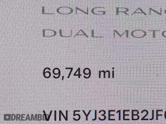 2018 Tesla Model 3 Long Range Battery z VIN 5YJ3E1EB2JF087823, wystawiony jako IAAI lot #41903609 z przebiegiem 69 749 mil mil oraz . Historia ofert i sprzedaży dostępna na DreamBid. Obrazek 16.