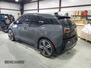 2015 BMW i3 z VIN WBY1Z4C55FV502697, wystawiony jako Copart lot #56302635 z przebiegiem 102 646 mil mil oraz Czysty tytuł • Clean title. Historia ofert i sprzedaży dostępna na DreamBid. Obrazek 2.