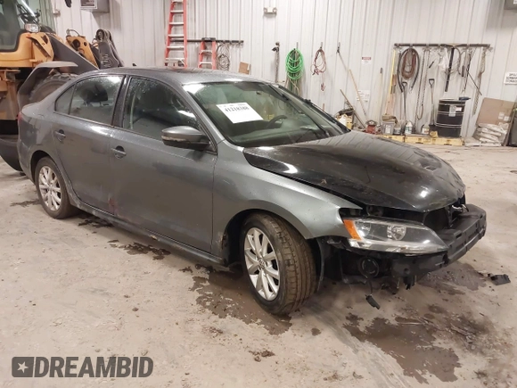 2011 Volkswagen Jetta SE with VIN 3VWDZ7AJXBM316686, listed as a IAAI auction lot 41218388 with 239,027 mi miles and . Bid and sale history available at DreamBid. Image 1.