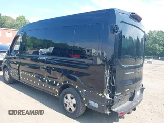 2019 Ford Transit Passenger XL with VIN 1FBAX2CG5KKA77205, listed as a IAAI auction lot 40028485 with 89,924 mi miles and . Bid and sale history available at carsss.com. Image 3.
