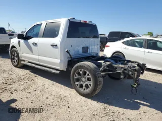 2024 Ford F-150 STX with VIN 1FTEW2KP7RKE59053, listed as a Copart auction lot 49774255 with 3,804 mi miles and Salvage Title. Bid and sale history available at carsss.com. Image 2.