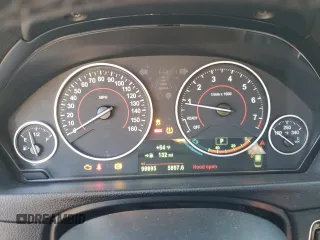 2018 BMW 3 Series 330i xDrive with VIN WBA8D9C5XJEB35638, listed as a Copart auction lot 52905585 with 98,895 mi miles and Salvage title. Bid and sale history available at DreamBid. Image 9.