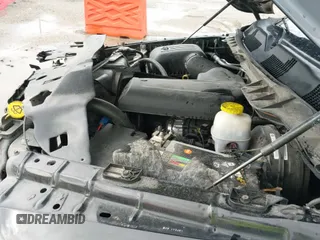 2020 Ram 1500 Tradesman z VIN 1C6RR6FG6LS116923, wystawiony jako IAAI lot #42120567 z przebiegiem 103 298 mil mil oraz . Historia ofert i sprzedaży dostępna na DreamBid. Obrazek 20.