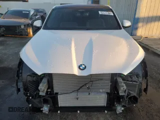 2025 BMW X2 xDrive28i with VIN WBX63GM06S5086167, listed as a Copart auction lot 44999075 with 5,543 mi miles and Clean Title. Bid and sale history available at carsss.com. Image 5.
