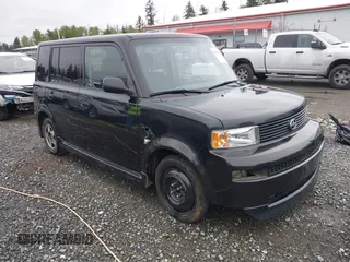 2005 Scion xB z VIN JTLKT324954021760, wystawiony jako IAAI lot #42125087 z przebiegiem 414 129 mil mil oraz . Historia ofert i sprzedaży dostępna na DreamBid. Obrazek 1.