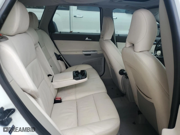 2011 Volvo V50 with VIN YV1672MW3B2606216, listed as a Copart auction lot 81331084 with 140,761 mi miles and Salvage Title. Bid and sale history available at carsss.com. Image 10.
