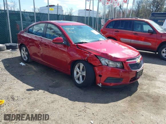 2014 Chevrolet Cruze 2LT z VIN 1G1PE5SB2E7123236, wystawiony jako IAAI lot #41882768 z przebiegiem 123 311 mil mil oraz . Historia ofert i sprzedaży dostępna na DreamBid. Obrazek 1.
