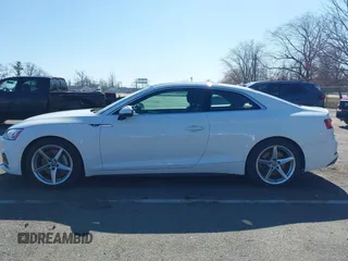 2019 Audi A5 Premium z VIN WAUSNAF53KA026928, wystawiony jako IAAI lot #41834053 z przebiegiem 78 282 mil mil oraz . Historia ofert i sprzedaży dostępna na DreamBid. Obrazek 14.