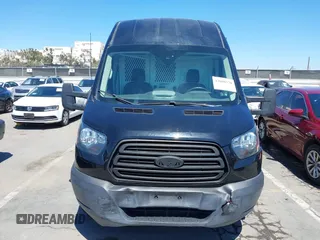 2019 Ford Transit z VIN 1FTBW3XM5KKA49493, wystawiony jako IAAI lot #42608570 z przebiegiem 40 120 mil mil oraz . Historia ofert i sprzedaży dostępna na DreamBid. Obrazek 12.