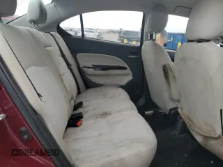 2019 Mitsubishi Mirage SE z VIN ML32F4FJ8KHF15899, wystawiony jako Copart lot #51231325 z przebiegiem 73 569 mil mil oraz Szkoda całkowita • Salvage title. Historia ofert i sprzedaży dostępna na DreamBid. Obrazek 10.