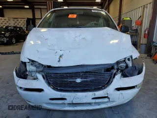 2000 Chrysler Town & Country LXi with VIN 1C4GP54L8YB549019, listed as a Copart auction lot 49186805 with 186,815 mi miles and Salvage Title. Bid and sale history available at carsss.com. Image 5.
