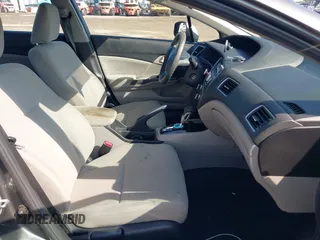 2013 Honda Civic LX z VIN 19XFB2F54DE041313, wystawiony jako IAAI lot #42414409 z przebiegiem 124 401 mil mil oraz . Historia ofert i sprzedaży dostępna na DreamBid. Obrazek 5.