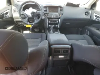 2017 Nissan Pathfinder Platinum with VIN 5N1DR2MM5HC907722, listed as a Copart auction lot 61256935 with 155,020 mi miles and Salvage title. Bid and sale history available at DreamBid. Image 8.