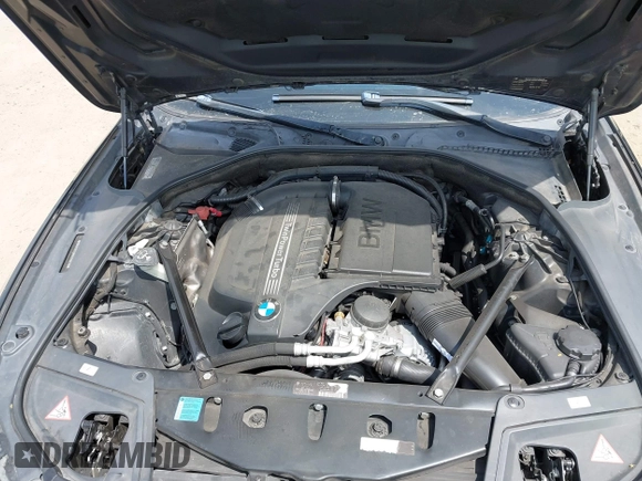 2011 BMW 5 Series 535i with VIN WBAFR7C58BC266218, listed as a IAAI auction lot 42116669 with 217,150 mi miles and . Bid and sale history available at carsss.com. Image 10.