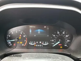 2020 Ford Escape SE z VIN 1FMCU0G64LUB91314, wystawiony jako Copart lot #58558185 z przebiegiem 78 251 mil mil oraz Szkoda całkowita • Salvage title. Historia ofert i sprzedaży dostępna na DreamBid. Obrazek 9.