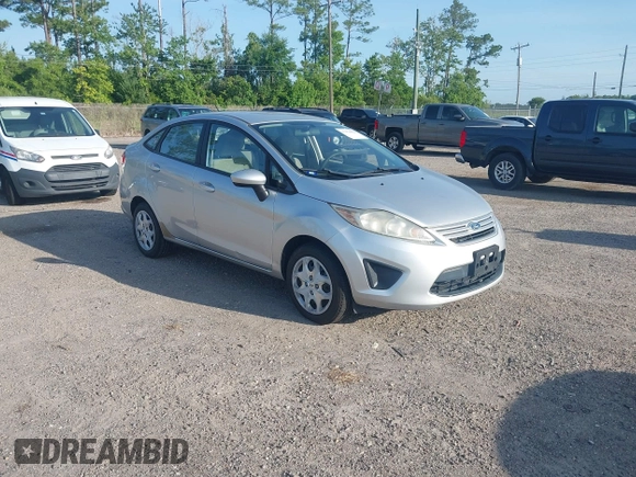 2013 Ford Fiesta S с VIN 3FADP4AJ8DM107477, выставлен на аукционе IAAI как лот 42474054 с пробегом 109 114 миль миль и . История ставок и продаж доступна на DreamBid. Изображение 1.