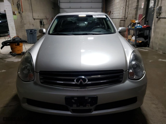 2005 Infiniti G35 Sedan with VIN JNKCV51F05M313739, listed as a Copart auction lot 86783884 with 152,121 mi miles and Clean Title. Bid and sale history available at carsss.com. Image 5.
