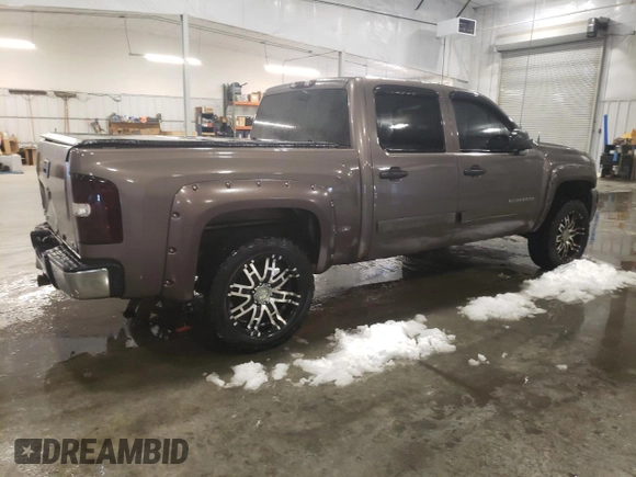 2007 Chevrolet Silverado 1500 LTZ with VIN 2GCEK13M271577213, listed as a Copart auction lot 51485835 with 166,005 mi miles and Salvage Title. Bid and sale history available at DreamBid. Image 3.