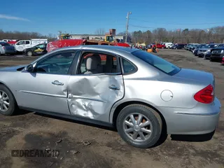 2009 Buick LaCrosse CX with VIN 2G4WC582091148814, listed as a IAAI auction lot 41595101 with 135,845 mi miles. Bid and sale history available at carsss.com. Image 6.