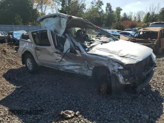 2015 Nissan Frontier S with VIN 1N6AD0EV6FN745129, listed as a Copart auction lot 70427893 with Not provided miles and Salvage title. Bid and sale history available at DreamBid. Image 4.