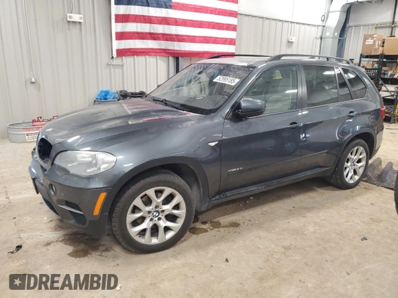 2012 BMW X5 35i с VIN 5UXZV4C55CL750678, выставлен на аукционе Copart как лот 52995185 с пробегом 130 912 миль миль и Чистый • Clean title. История ставок и продаж доступна на DreamBid. Изображение 1.