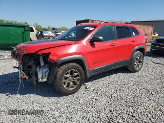 2019 Jeep Cherokee Trailhawk with VIN 1C4PJMBX2KD147090, listed as a Copart auction lot 52435815 with 101,043 mi miles and Salvage Title. Bid and sale history available at DreamBid. Image 1.