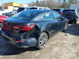 2018 Mazda 3 Touring with VIN 3MZBN1V34JM208669, listed as a IAAI auction lot 41834164 with 117,639 mi miles. Bid and sale history available at carsss.com. Image 4.