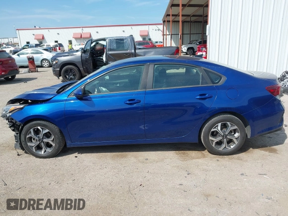 2019 Kia Forte LXS with VIN 3KPF24AD0KE008168, listed as a IAAI auction lot 41885551 with 94,256 mi miles and . Bid and sale history available at carsss.com. Image 14.