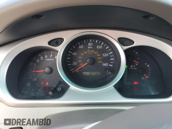 2005 Toyota Highlander z VIN JTEEP21AX50089793, wystawiony jako Copart lot #51108955 z przebiegiem 167 137 mil mil oraz Czysty tytuł • Clean title. Historia ofert i sprzedaży dostępna na DreamBid. Obrazek 9.