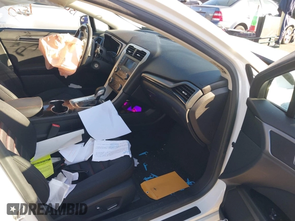 2015 Ford Fusion SE Hybrid with VIN 3FA6P0LU3FR249444, listed as a IAAI auction lot 41602659 with 145,024 mi miles. Bid and sale history available at carsss.com. Image 5.