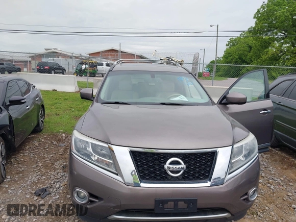 2014 Nissan Pathfinder SL with VIN 5N1AR2MM5EC642847, listed as a IAAI auction lot 42186822 with 237,438 mi miles. Bid and sale history available at carsss.com. Image 6.