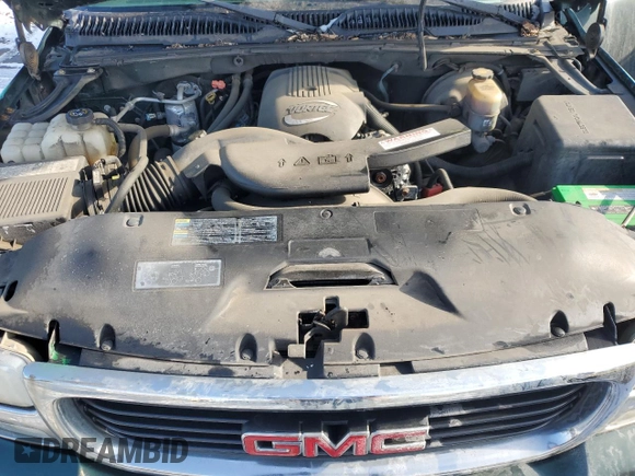 2002 GMC Yukon XL SLT with VIN 1GKEC16Z22J147480, listed as a Copart auction lot 88501475 with 180,180 mi miles and Salvage Title. Bid and sale history available at carsss.com. Image 12.