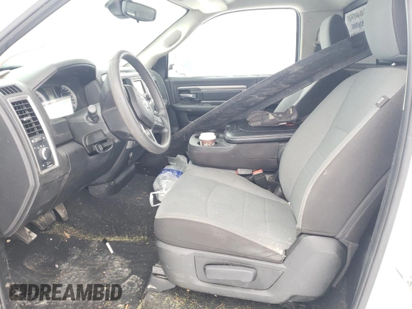 2022 Ram 1500 Tradesman z VIN 3C6JR7DG0NG425111, wystawiony jako Copart lot #83220714 z przebiegiem 50 939 mil mil oraz Szkoda całkowita • Salvage title. Historia ofert i sprzedaży dostępna na DreamBid. Obrazek 7.