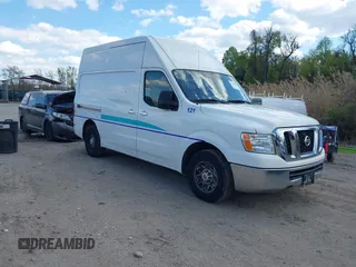 2012 Nissan NV SV with VIN 1N6AF0LY0CN105808, listed as a IAAI auction lot 42031263 with 399,400 mi miles. Bid and sale history available at carsss.com. Image 1.