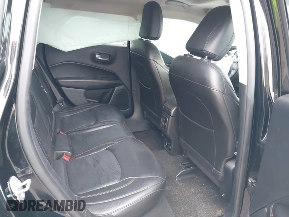 2018 Jeep Compass Limited with VIN 3C4NJDCB8JT307296, listed as a IAAI auction lot 41747374 with 110,499 mi miles. Bid and sale history available at carsss.com. Image 8.
