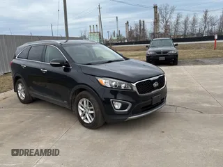 2016 Kia Sorento EX with VIN 5XYPHDA56GG094981, listed as a Copart auction lot 51238105 with 194,632 mi miles and Clean Title. Bid and sale history available at carsss.com. Image 1.