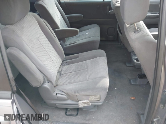 2005 Mazda MPV LX with VIN JM3LW28J650551360, listed as a IAAI auction lot 40951289 with 168,088 mi miles. Bid and sale history available at carsss.com. Image 8.