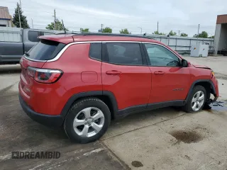 2019 Jeep Compass Latitude with VIN 3C4NJDBB3KT815436, listed as a Copart auction lot 56023625 with 86,529 mi miles and Salvage title. Bid and sale history available at DreamBid. Image 3.