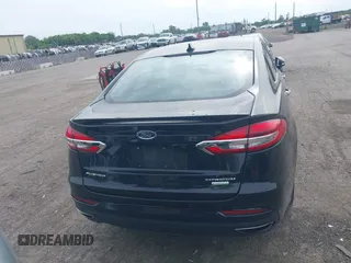 2020 Ford Fusion Titanium with VIN 3FA6P0K94LR117138, listed as a IAAI auction lot 42345819 with 88,117 mi miles and . Bid and sale history available at DreamBid. Image 17.