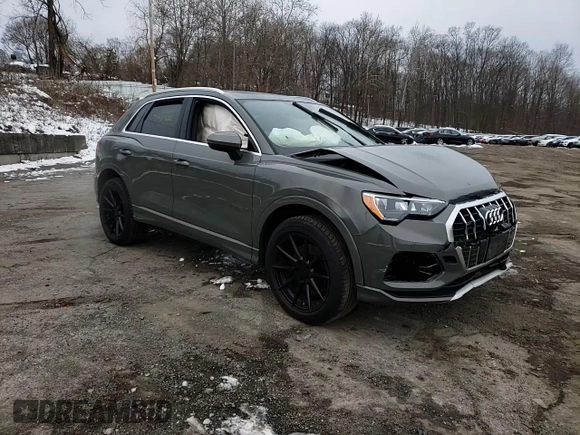 2022 Audi Q3 Premium with VIN WA1AUCF35N1040257, listed as a Copart auction lot 70907502 with 4,005 mi miles. Bid and sale history available at carsss.com. Image 12.