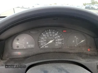 1996 Toyota Tercel DX z VIN JT2AC52L2T0137695, wystawiony jako Copart lot #86535844 z przebiegiem 246 554 mil mil oraz Czysty tytuł • Clean title. Historia ofert i sprzedaży dostępna na DreamBid. Obrazek 9.