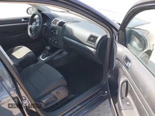 2010 Volkswagen Jetta S с VIN 3VWJX7AJ2AM077528, выставлен на аукционе IAAI как лот 39163957 с пробегом 125 644 миль миль и . История ставок и продаж доступна на DreamBid. Изображение 5.
